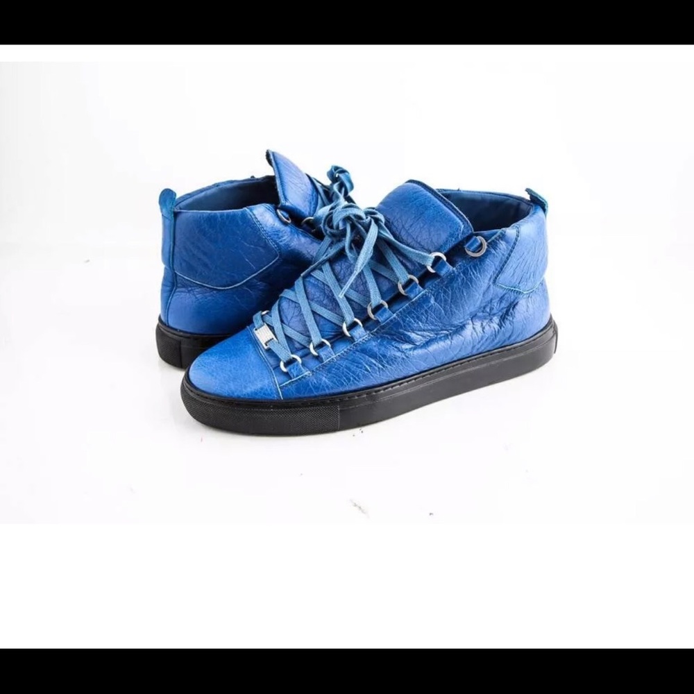 Balenciaga Arena